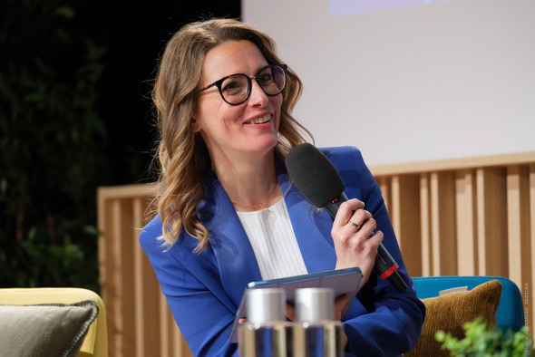 Maquillage intervenant conférence