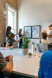 Maquillage & Coiffure Professionnels pour le Secteur Startup